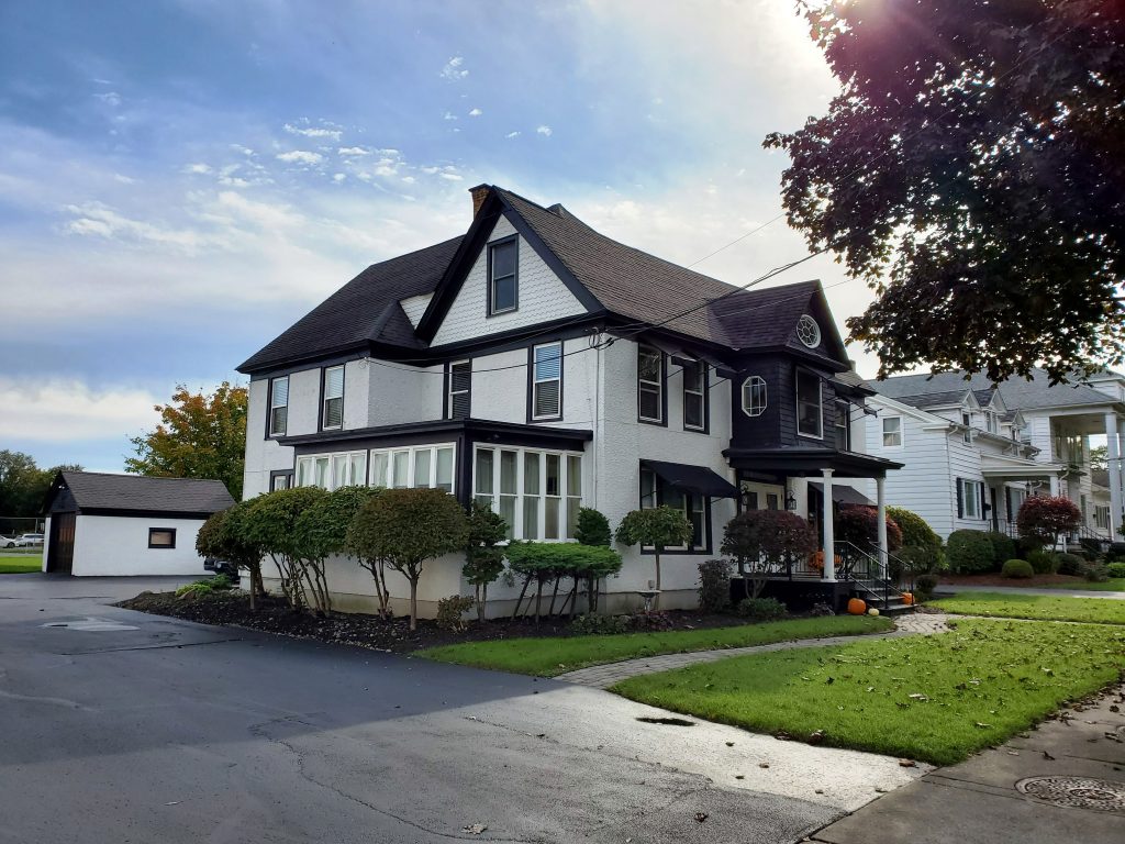 272 Oriskany Blvd., Whitesboro, New York Pavia Real Estate