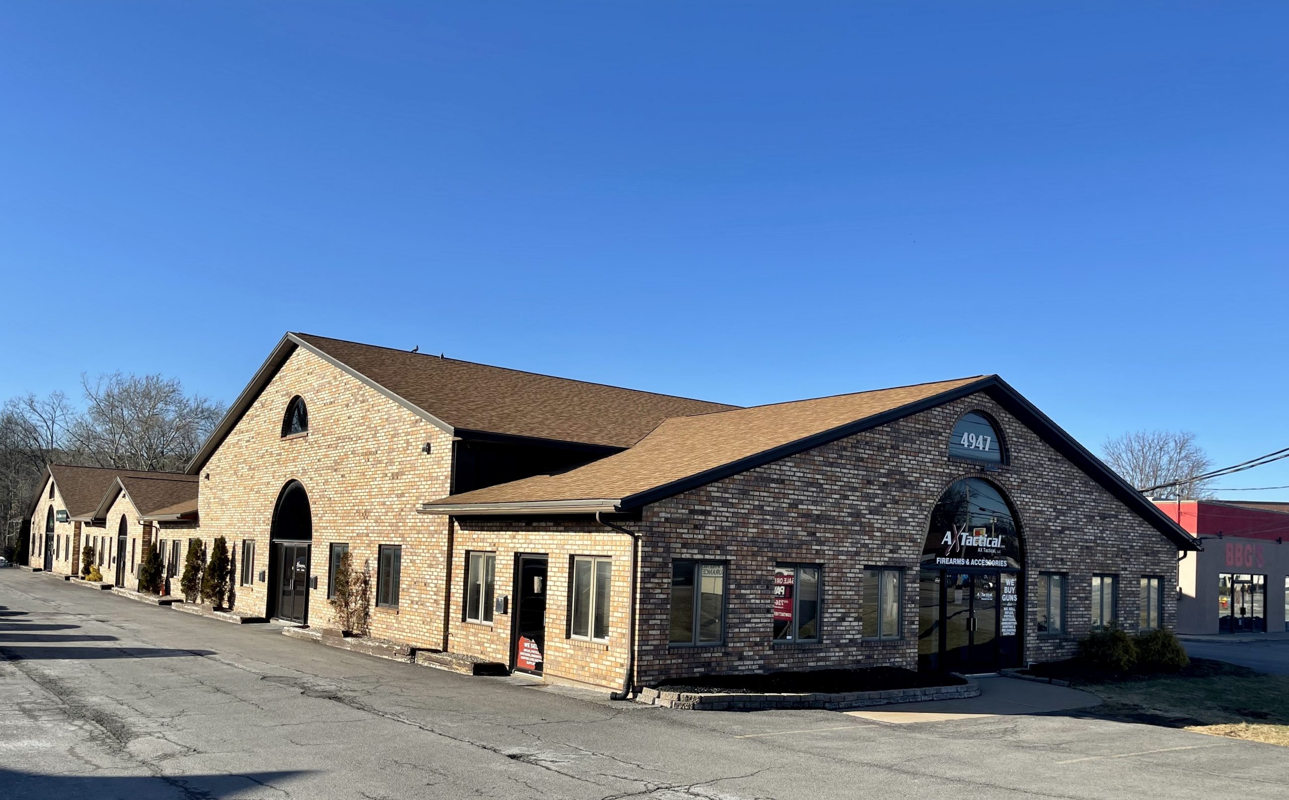 4947 Commercial Drive, New Hartford, New York
